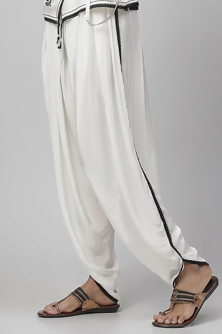 Porcelain White Chanderi Silk Applique Embroidered Co-Ord Set by Kushani at Pernia's Pop Up Shop