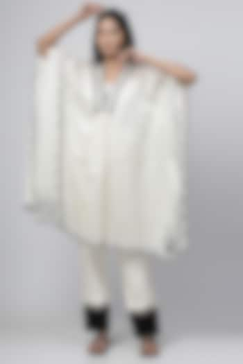 Porcelain White Chanderi Silk Applique Embroidered Kaftan Tunic Set by Kushani at Pernia's Pop Up Shop