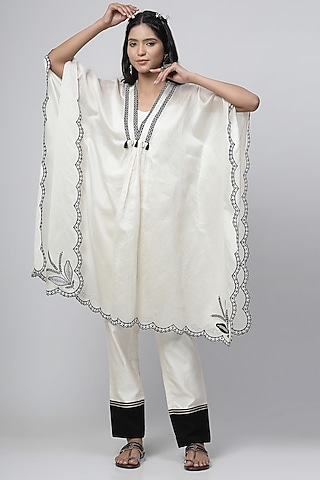 Porcelain White Chanderi Silk Applique Embroidered Kaftan Tunic Set by Kushani
