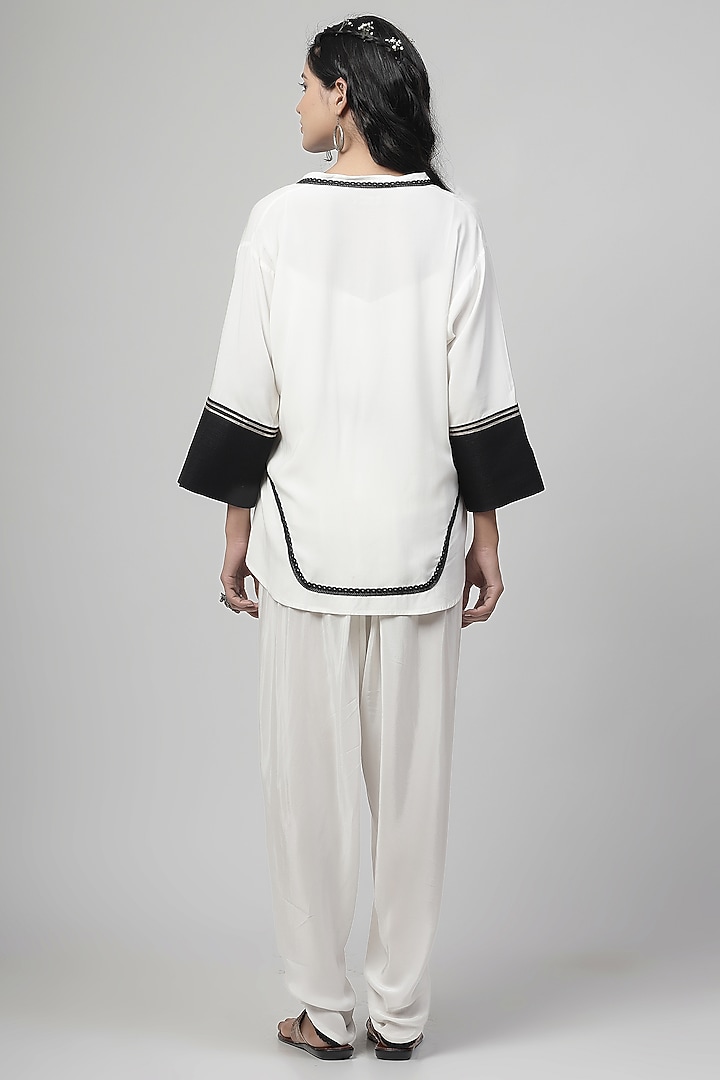 Porcelain White Chanderi Silk Applique Embroidered Co-Ord Set by Kushani at Pernia's Pop Up Shop