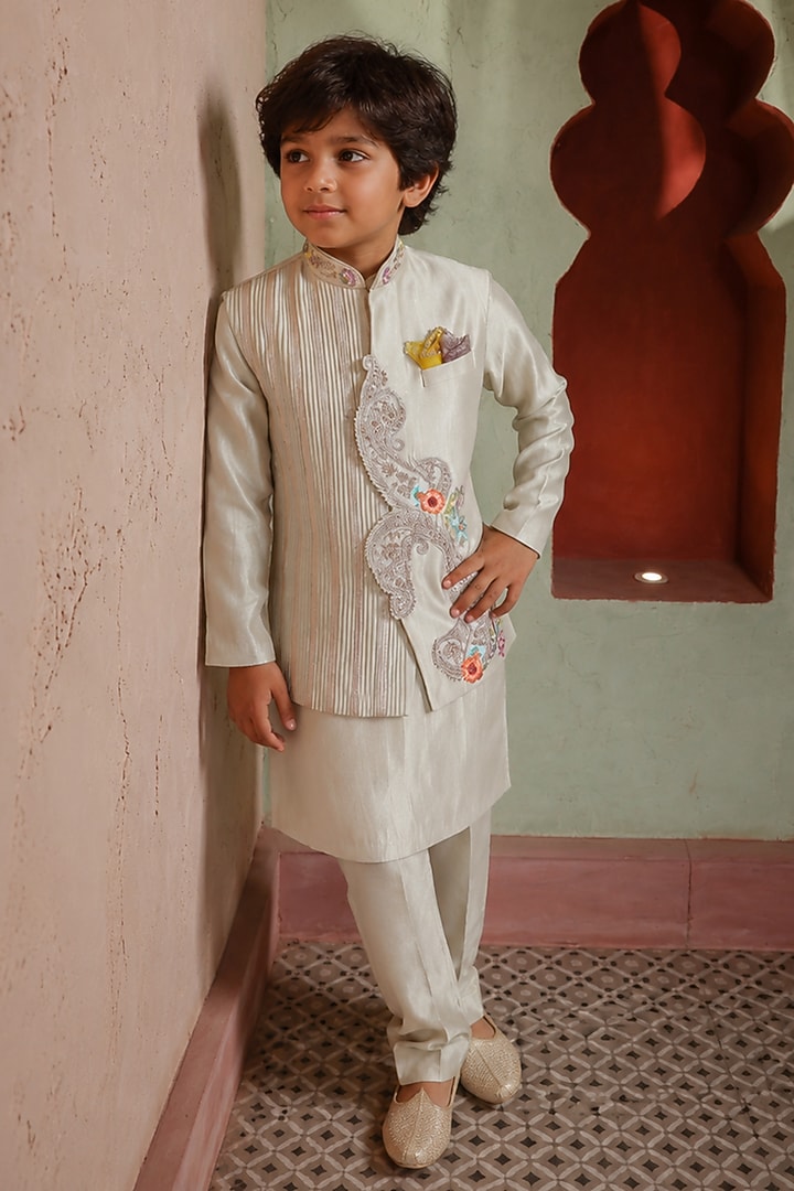 Grey Zari Satin Cutwork Nehru Jacket Set For Boys by Kushal's Kids at Pernia's Pop Up Shop