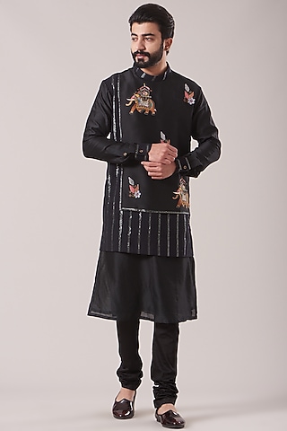 Black Hand Embroidered Kurta Set by Kudrat Couture