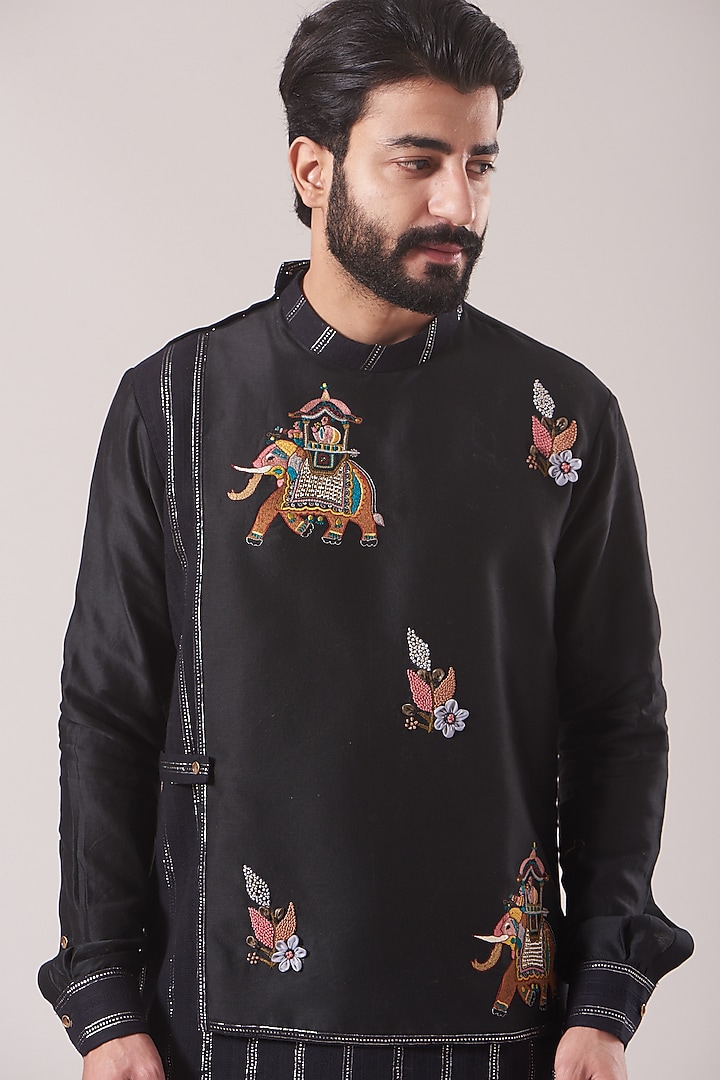 Black Hand Embroidered Kurta Set by Kudrat Couture at Pernia's Pop Up Shop