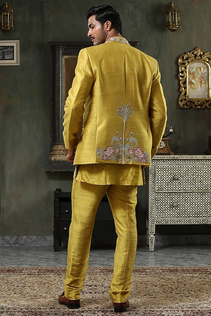 Mustard Yellow Raw Silk Hand Embroidered Wedding Indowestern Set by Kudrat Couture at Pernia's Pop Up Shop