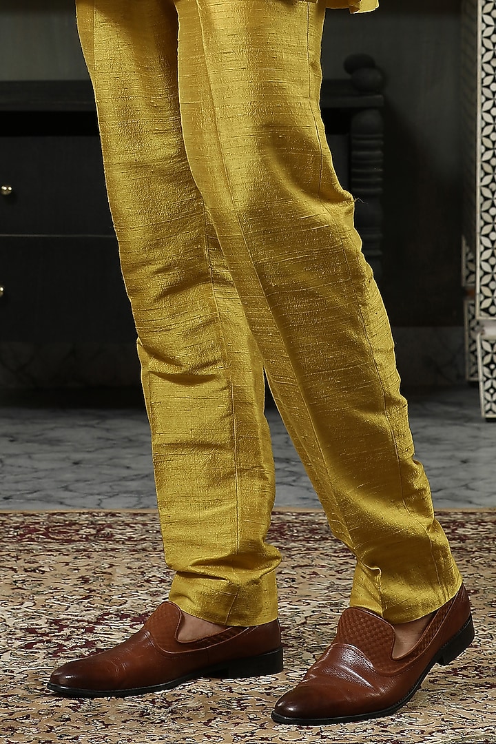 Mustard Yellow Raw Silk Hand Embroidered Wedding Indowestern Set by Kudrat Couture at Pernia's Pop Up Shop