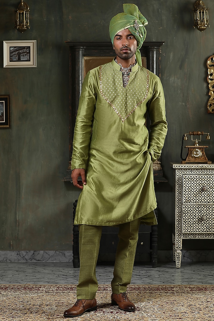 Green Chanderi Silk Zari Embellished Kurta Set by Kudrat Couture