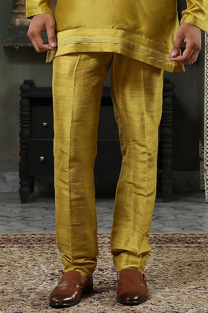 Mustard Chanderi Silk Kurta Set by Kudrat Couture at Pernia's Pop Up Shop