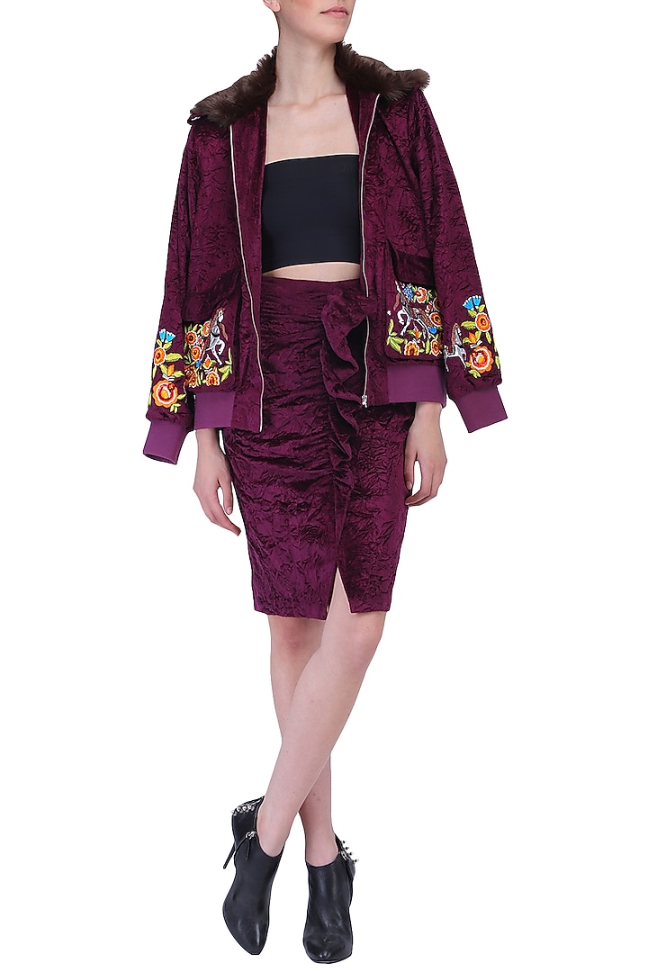 Maroon pleated skirt available only at Pernia's Pop Up Shop.