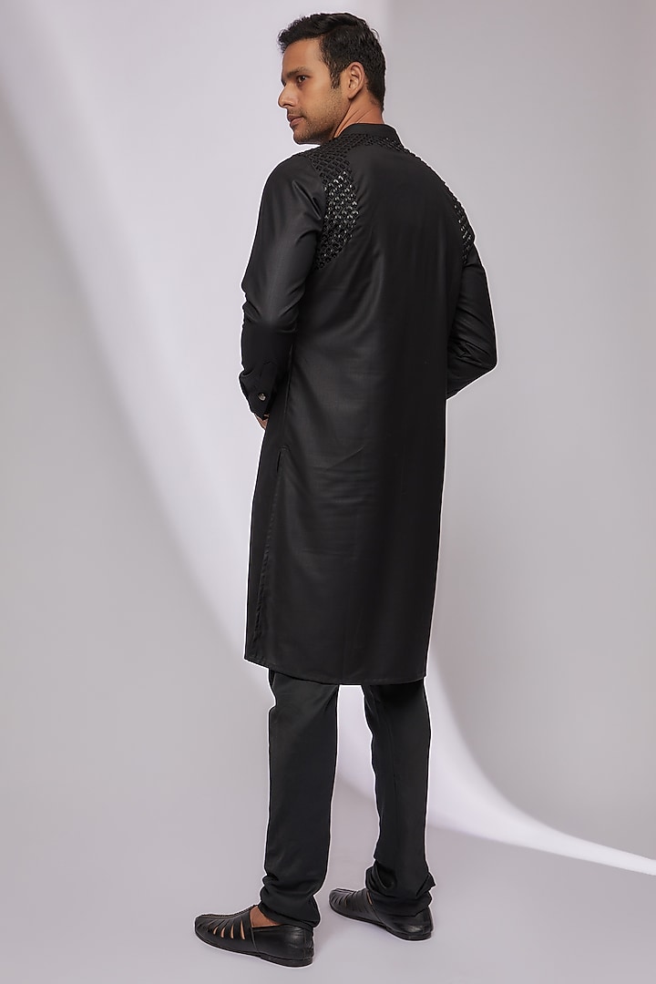 Black Suiting Hand Embroidered Kurta by Kunal Rawal at Pernia's Pop Up Shop