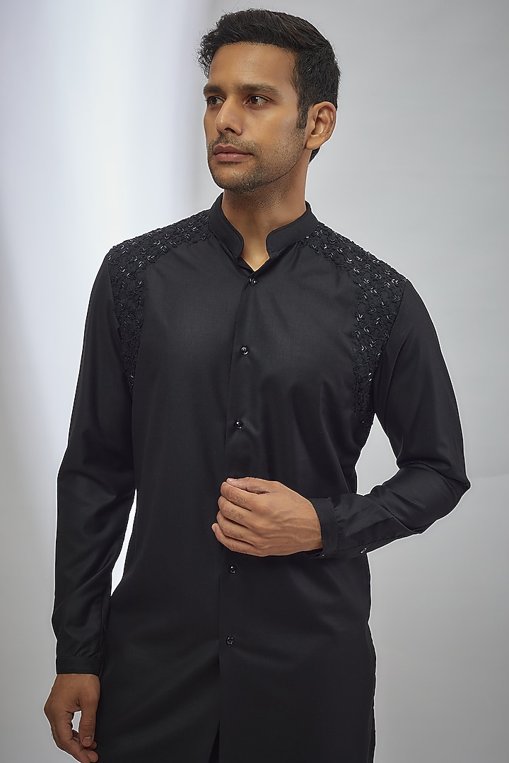 Black Viscose Embroidered Kurta by Kunal Rawal at Pernia's Pop Up Shop
