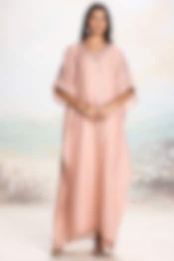 Dusty Rose Linen Embellished Kaftan by Kaveri at Pernia's Pop Up Shop