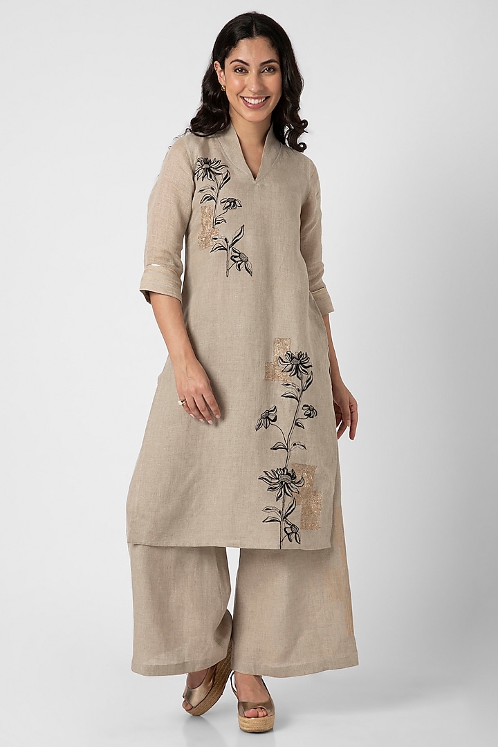 Beige Linen Hand Screen Printed & Floral Thread Embroidered Kurta Set by Kaveri at Pernia's Pop Up Shop