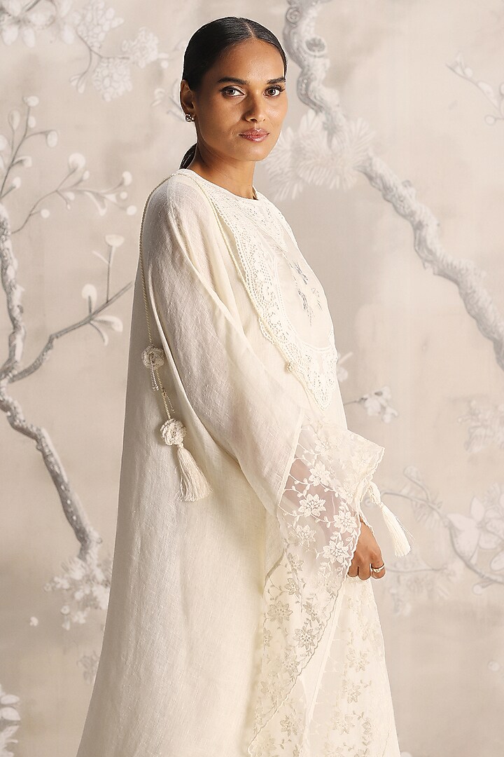 Off-White Linen Embroidered Kaftan by Kaveri at Pernia's Pop Up Shop