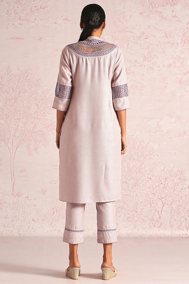 Mauve Linen Blend Embroidered Kurta Set by Kaveri at Pernia's Pop Up Shop