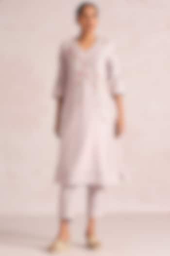 Mauve Linen Blend Floral Printed Kurta Set by Kaveri at Pernia's Pop Up Shop