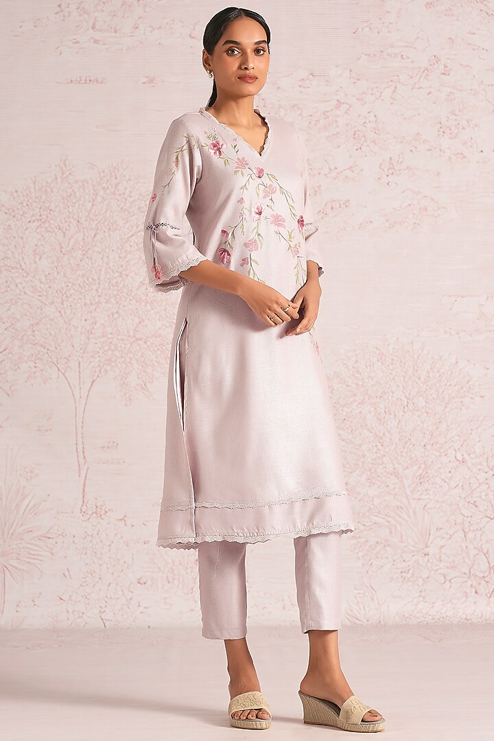 Mauve Linen Blend Floral Printed Kurta Set by Kaveri at Pernia's Pop Up Shop