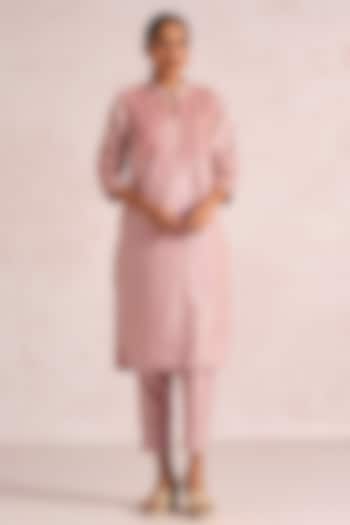 Blush Pink Linen Blend Floral Straight Kurta Set by Kaveri at Pernia's Pop Up Shop