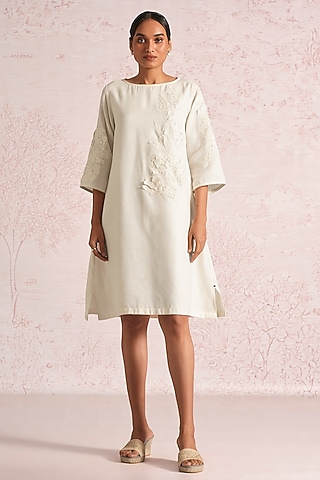 Off-White Linen Blend Floral Paneled Dress by Kaveri