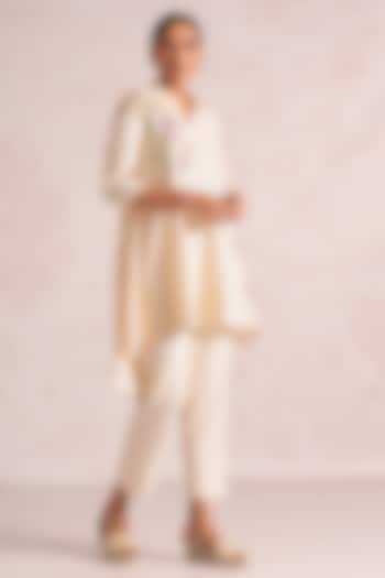 Parchment-Colored Linen Blend Applique Embroidered Co-Ord Set by Kaveri at Pernia's Pop Up Shop