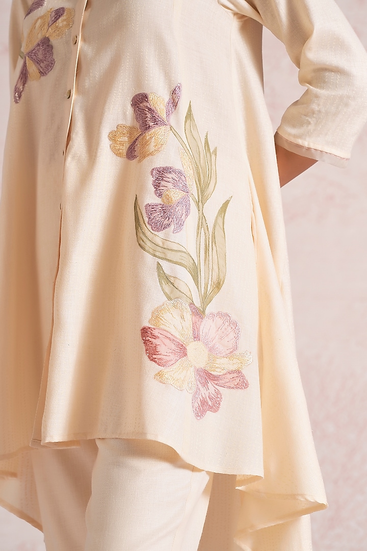 Parchment-Colored Linen Blend Applique Embroidered Co-Ord Set by Kaveri at Pernia's Pop Up Shop