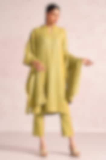 Pear Green Linen Blend Sequin Embroidered Kurta Set by Kaveri at Pernia's Pop Up Shop