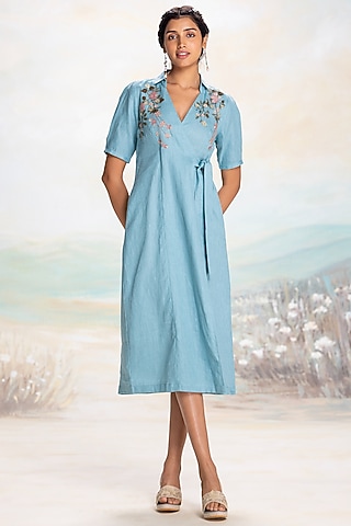 Shop Linen Dresses for Women Online from India's Luxury Designers 2026