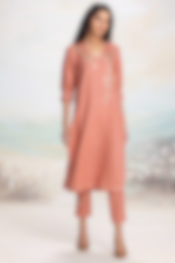 Peach Linen Embroidered Kurta Set by Kaveri at Pernia's Pop Up Shop