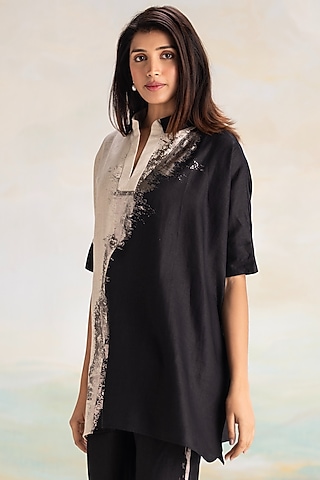 Natural & Black Linen Hand Screen Printed Asymmetrical Square Top by Kaveri
