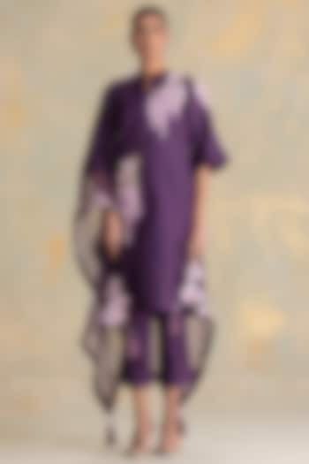Aubergine Linen Blend Screen Printed Kurta Set by Kaveri at Pernia's Pop Up Shop