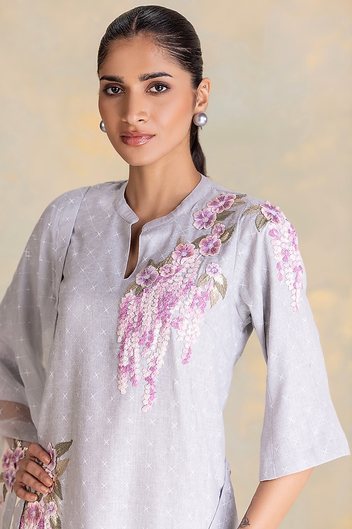 Smoke Grey Linen Printed & Embroidered Kurta Set by Kaveri at Pernia's Pop Up Shop