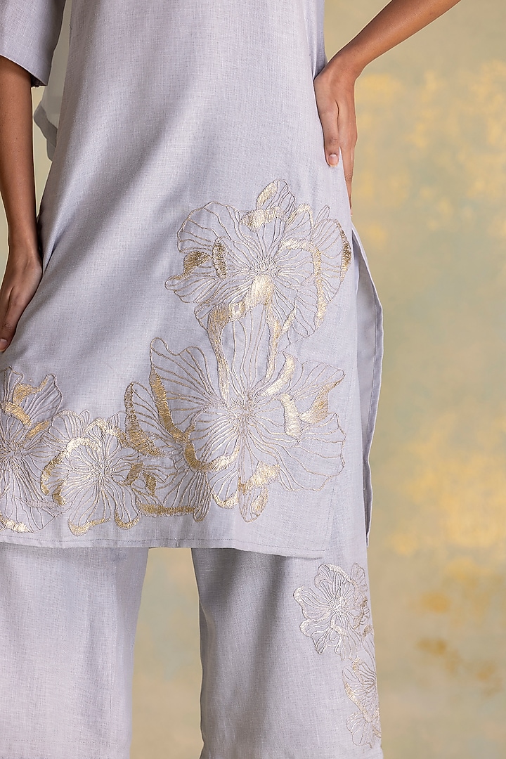Smoke Grey Linen Blend Floral Printed Kurta Set by Kaveri at Pernia's Pop Up Shop