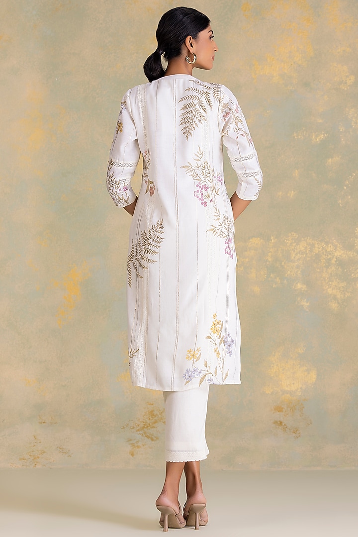 Off-White Linen Blend Screen Printed Kurta Set by Kaveri at Pernia's Pop Up Shop