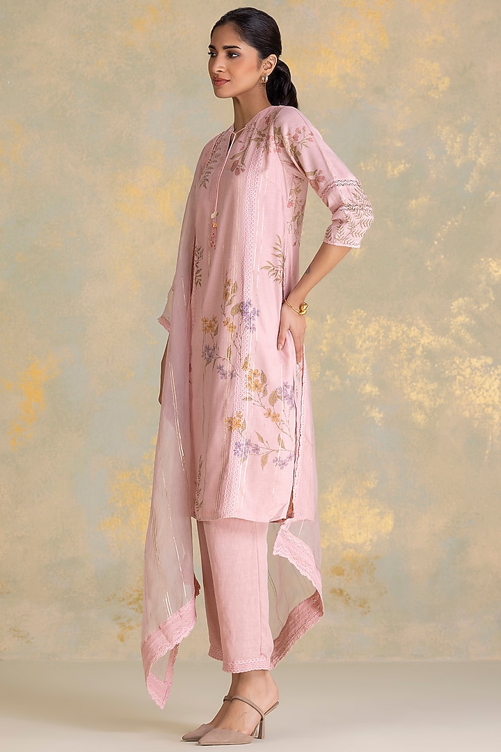 Blush Linen Blend Screen Printed Kurta Set by Kaveri at Pernia's Pop Up Shop