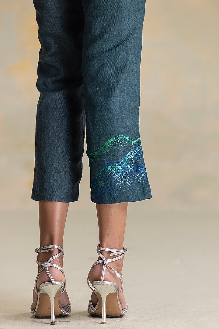 Forest-Colored Linen Blend Thread Embroidered Co-Ord Set by Kaveri at Pernia's Pop Up Shop