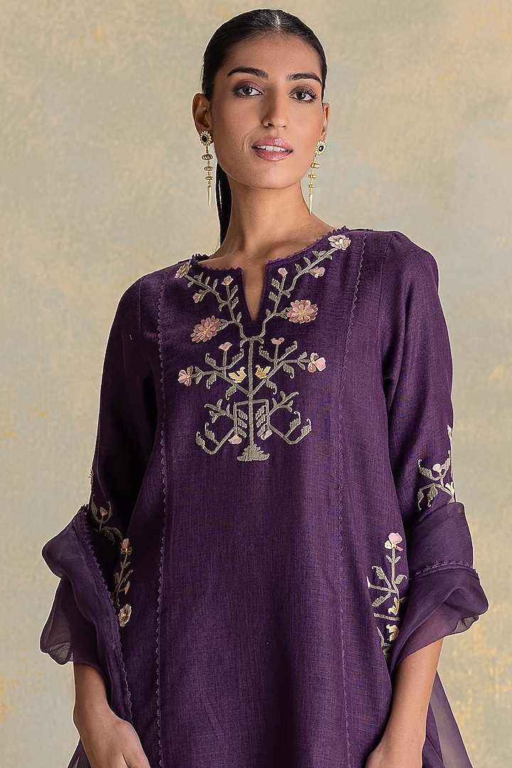 Aubergine Linen Blend 3D Floral Embroidered Tunic Set by Kaveri at Pernia's Pop Up Shop