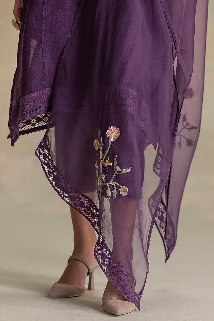 Aubergine Linen Blend 3D Floral Embroidered Tunic Set by Kaveri at Pernia's Pop Up Shop