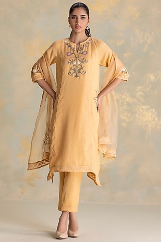 Cashew-Colored Linen Blend 3D Floral Embroidered Tunic Set by Kaveri