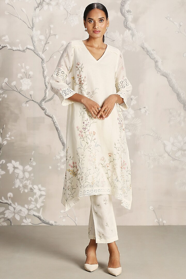 Off-White Linen Screen Printed Tunic Set by Kaveri at Pernia's Pop Up Shop