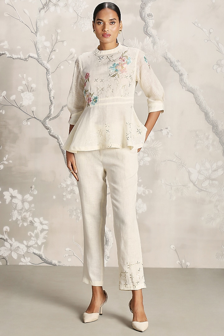 Off-White Linen Hand Printed Co-Ord Set by Kaveri at Pernia's Pop Up Shop