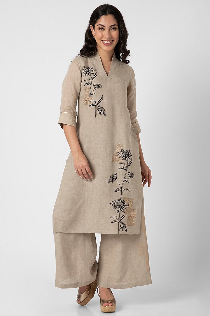 Natural Beige Linen Screen Printed & Hand Embroidered Kurta Set by Kaveri at Pernia's Pop Up Shop