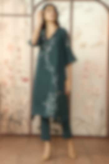 Forest Green Linen Thread Hand Embroidered Tunic Set by Kaveri at Pernia's Pop Up Shop