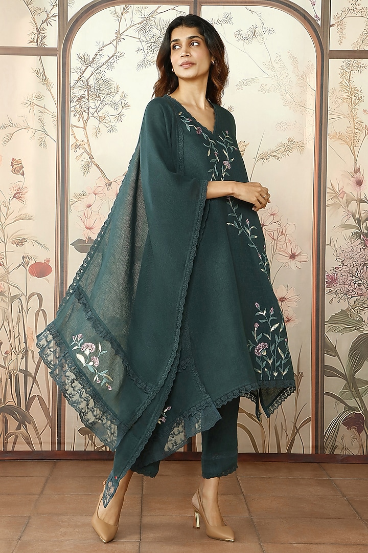 Forest Green Linen Thread Hand Embroidered Tunic Set by Kaveri at Pernia's Pop Up Shop
