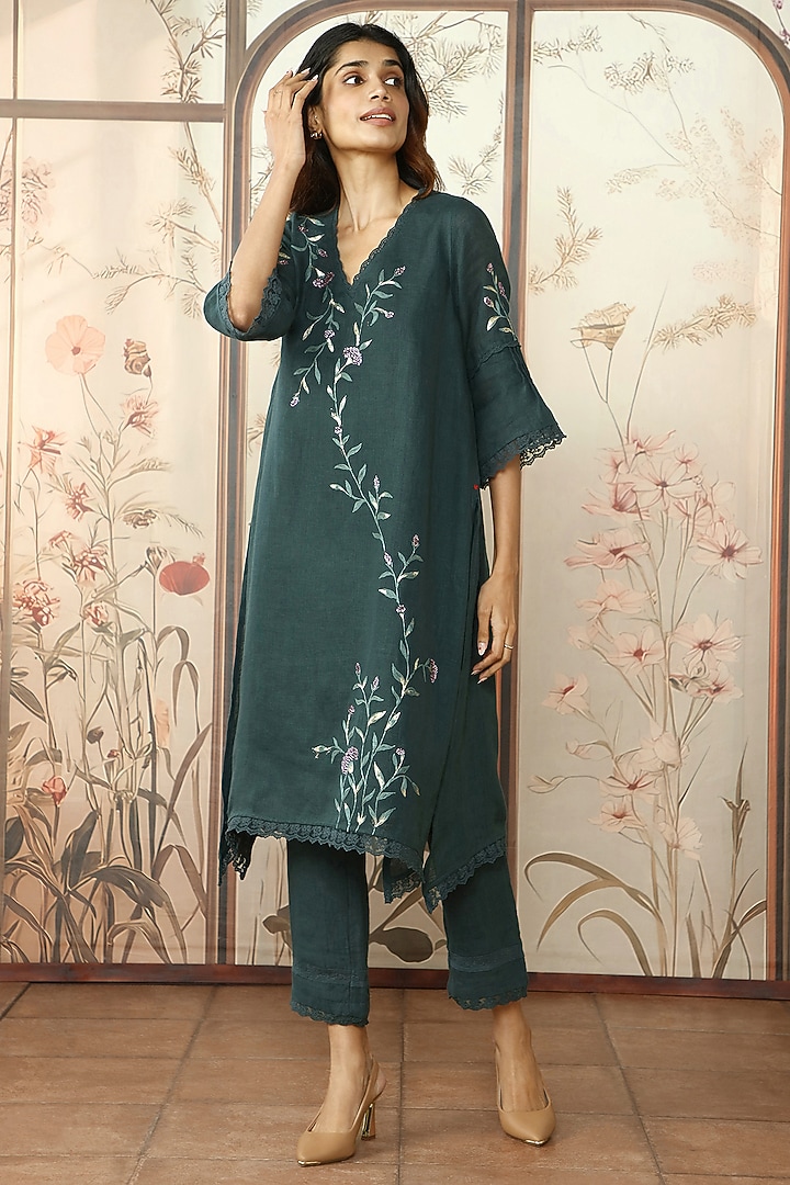 Forest Green Linen Thread Hand Embroidered Tunic Set by Kaveri at Pernia's Pop Up Shop