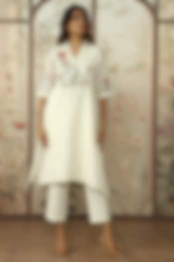 Off-White Linen Printed & Embroidered Tunic Set by Kaveri at Pernia's Pop Up Shop