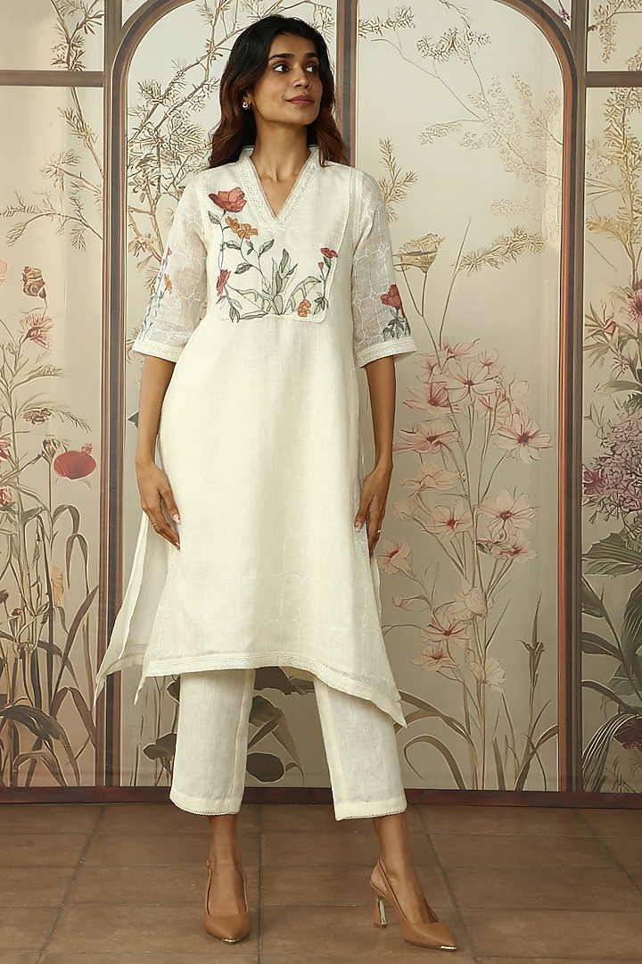 Off-White Linen Printed & Embroidered Tunic Set by Kaveri at Pernia's Pop Up Shop