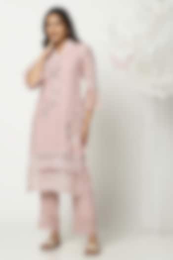Rose Pink Linen Hand Embroidered Kurta Set by Kaveri at Pernia's Pop Up Shop