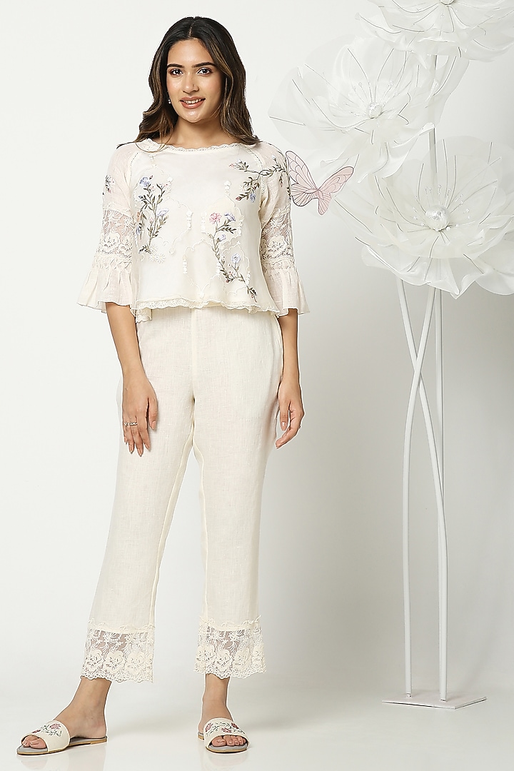 Off-White Linen Floral Hand Embroidered Co-Ord Set by Kaveri at Pernia's Pop Up Shop