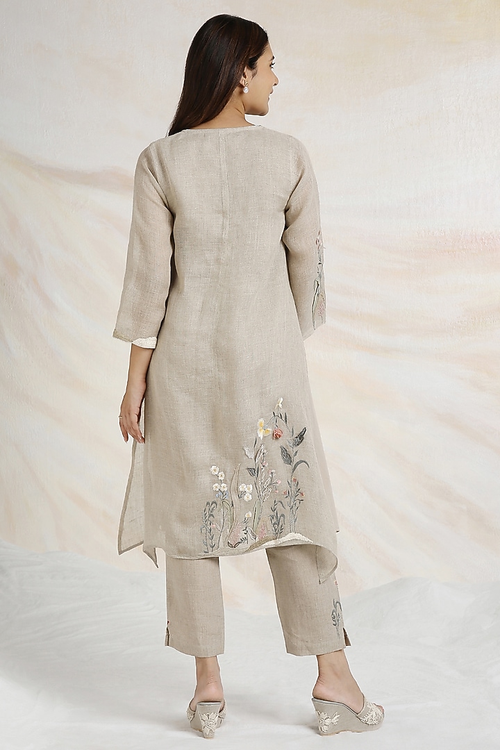 Natural Beige Linen Floral Hand Embroidered Kurta Set by Kaveri at Pernia's Pop Up Shop