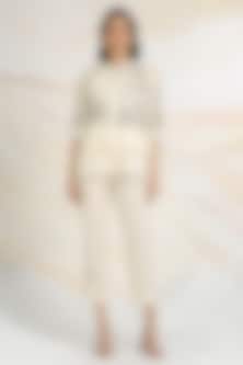 Off-White Linen Hand Embroidered Co-Ord Set by Kaveri
