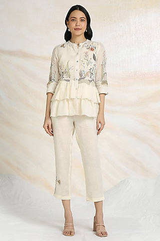 Off-White Linen Hand Embroidered Co-Ord Set by Kaveri